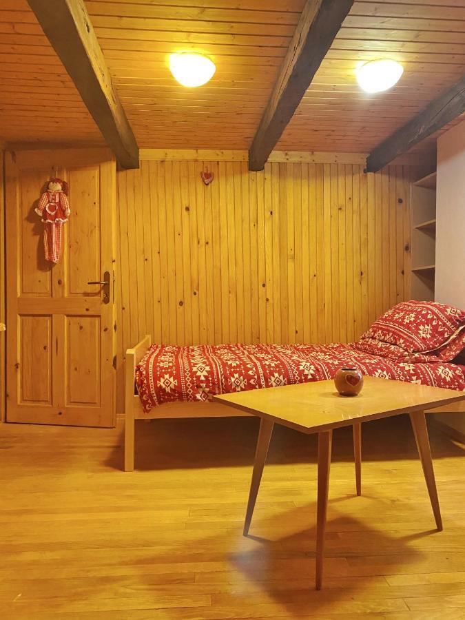 Forest Chalet Zalesina Bagian luar foto