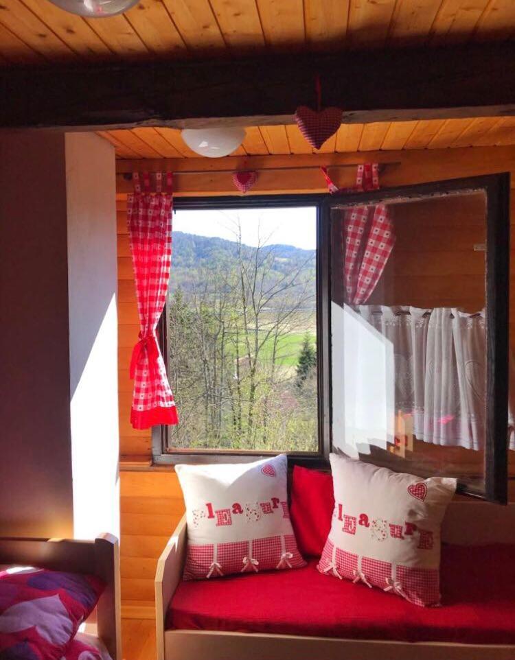 Forest Chalet Zalesina Bagian luar foto